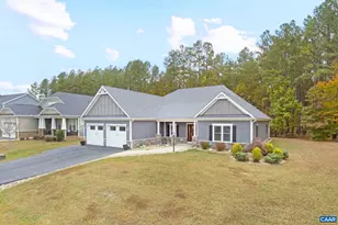 1274 Bear Island Pkwy, Zion Crossroads, VA 22942 - Photo 8