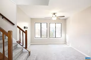 964 Sutton Ct, Charlottesville, VA 22901 - Photo 6