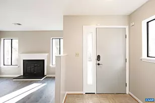 964 Sutton Ct, Charlottesville, VA 22901 - Photo 4