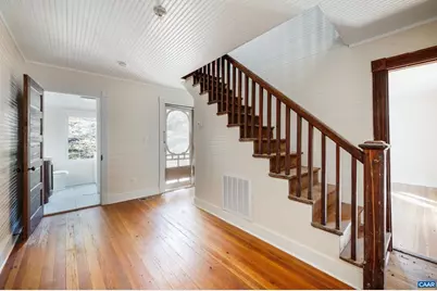 2728 East Branch Loop, Roseland, VA 22967 - Photo 4