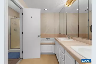 1817 High Ridge Ct Condos, Roseland, VA 22967 - Photo 18