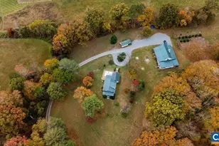 325 Old Roseland Rd, Roseland, VA 22967 - Photo 4