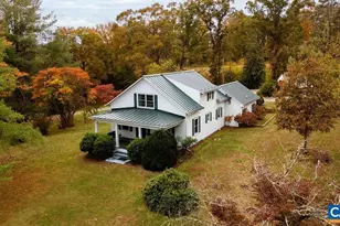 325 Old Roseland Rd, Roseland, VA 22967 - Photo 2