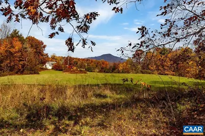 325 Old Roseland Rd, Roseland, VA 22967 - Photo 14
