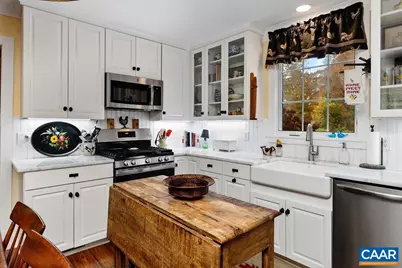 325 Old Roseland Rd, Roseland, VA 22967 - Photo 28