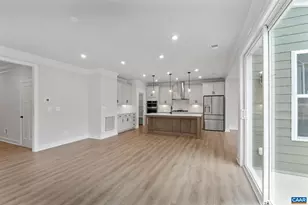 24 Sablewood Dr, Charlottesville, VA 22911 - Photo 8