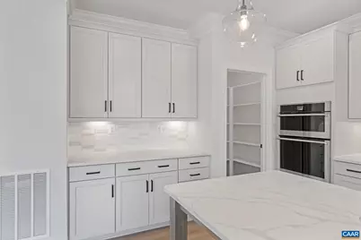 24 Sablewood Dr, Charlottesville, VA 22911 - Photo 10