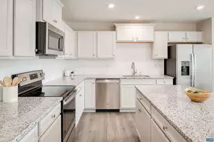 403C Lazy Branch Ln, Keswick, VA 22947 - Photo 4