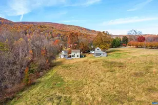 48 Meadow Ln, Nellysford, VA 22958 - Photo 6