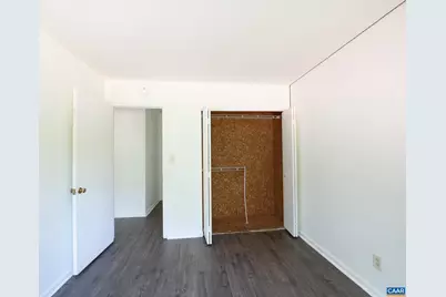 28 Woodlake Dr, Charlottesville, VA 22901 - Photo 12