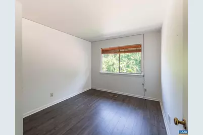28 Woodlake Dr, Charlottesville, VA 22901 - Photo 10