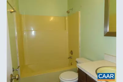 1904 Inglewood Dr #E, Charlottesville, VA 22901 - Photo 14