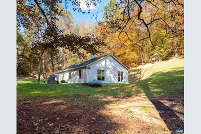 3189 James River Rd, Howardsville, VA 24562 - Photo 2