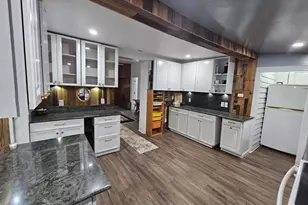 7559 Esmont Rd, Esmont, VA 22937 - Photo 8