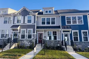 2225 Woodburn Rd, Charlottesville, VA 22901 - Photo 2