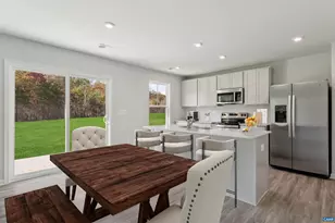 322 Oldfield Dr, Charlottesville, VA 22902 - Photo 4