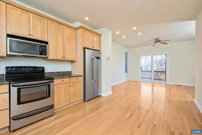 1013 Linden Ave #H, Charlottesville, VA 22902 - Photo 6