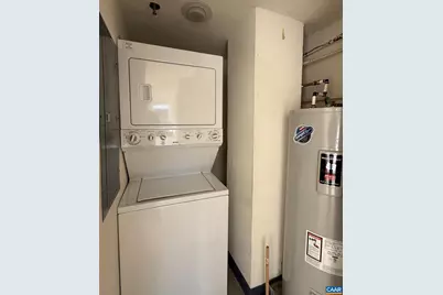 250 West Main St #402, Charlottesville, VA 22902 - Photo 20