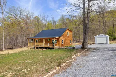 136 Wildwood Ln, Shenandoah, VA 22849 - Photo 4