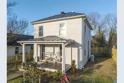 1107 Myrtle St, Charlottesville, VA 22902 - Photo 2