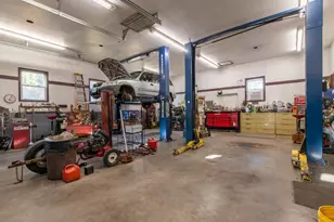 3483 W River Rd, Scottsville, VA 24590 - Photo 28