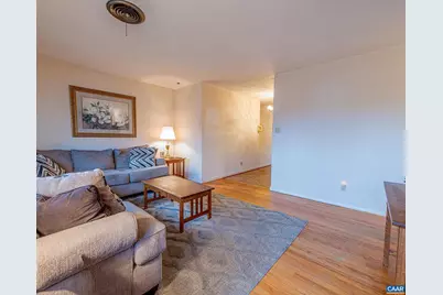 1211 Holmes Ave, Charlottesville, VA 22901 - Photo 14