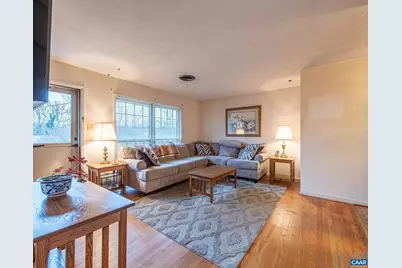 1211 Holmes Ave, Charlottesville, VA 22901 - Photo 2