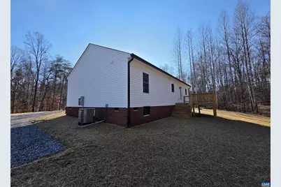 115 Busbees Point Rd, Bumpass, VA 23024 - Photo 4