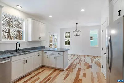 423 NW 10 1/2 St, Charlottesville, VA 22903 - Photo 14