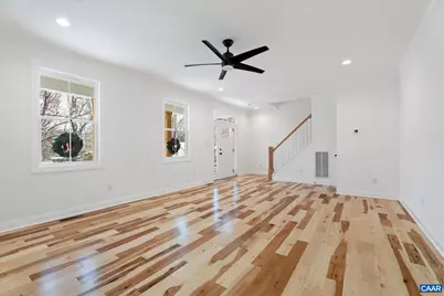 423 NW 10 1/2 St, Charlottesville, VA 22903 - Photo 8