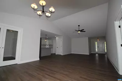 173 Langley Dr, Waynesboro, VA 22980 - Photo 4