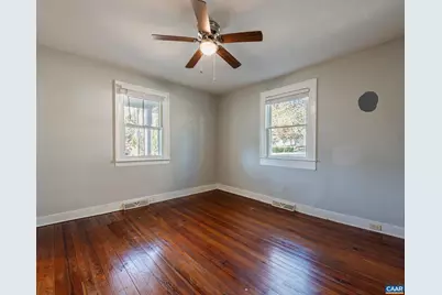 430 11th St, Charlottesville, VA 22903 - Photo 16