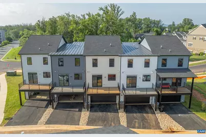 36 Golf Dr, Crozet, VA 22932 - Photo 2