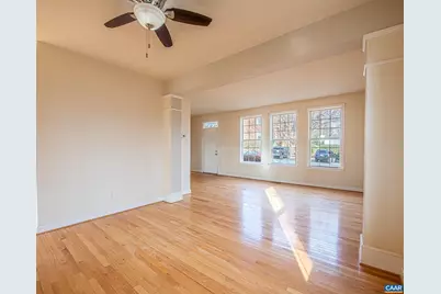 1015 Carrington Pl, Charlottesville, VA 22901 - Photo 8