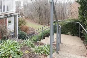 1065 Weybridge Ct, Charlottesville, VA 22911 - Photo 26