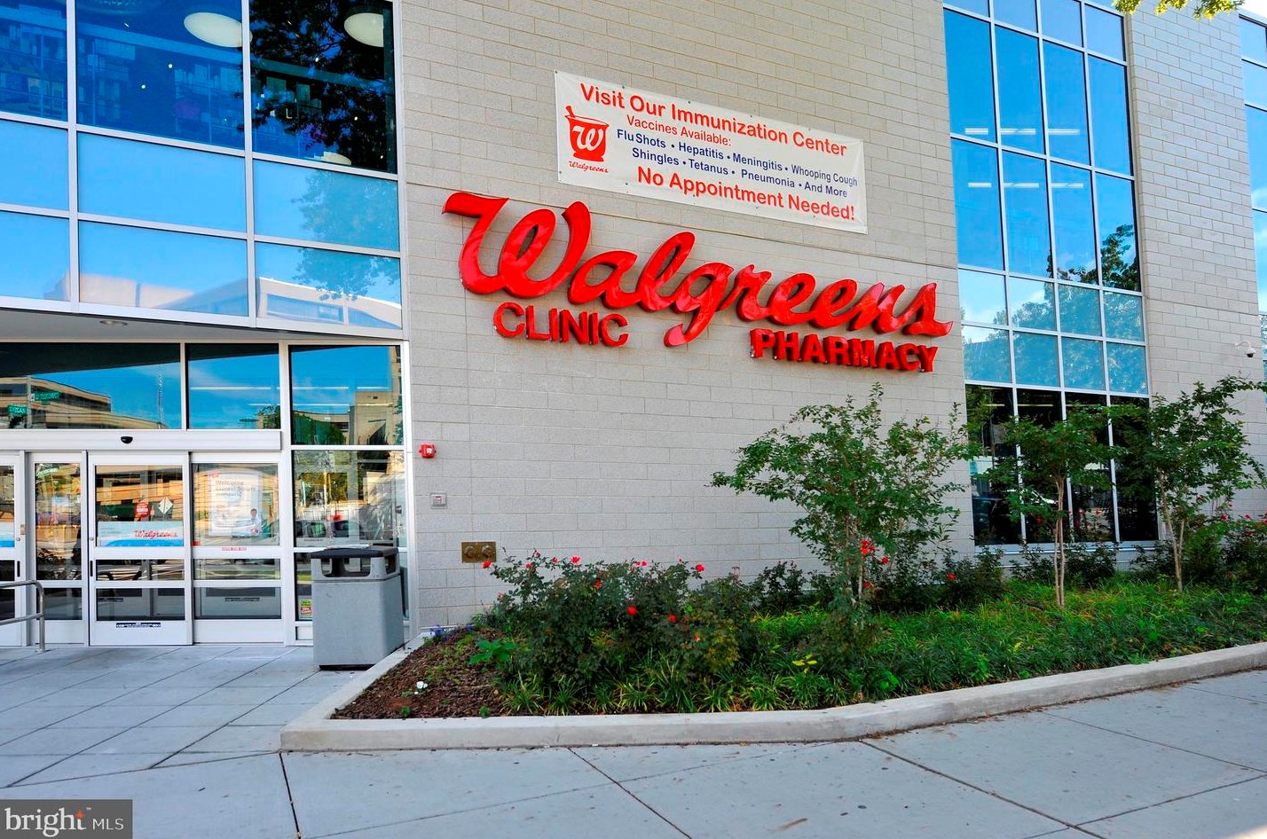 4600 Connecticut Ave, Washington DC  20008-5739 exterior