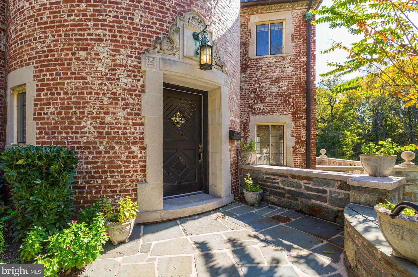 2701 32nd St Nw, Washington, DC 20008