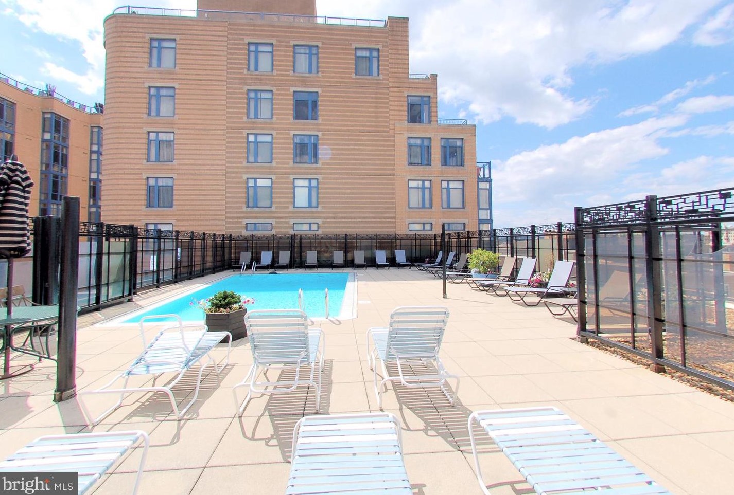 1440 N St Nw #1011, Washington, DC 20005