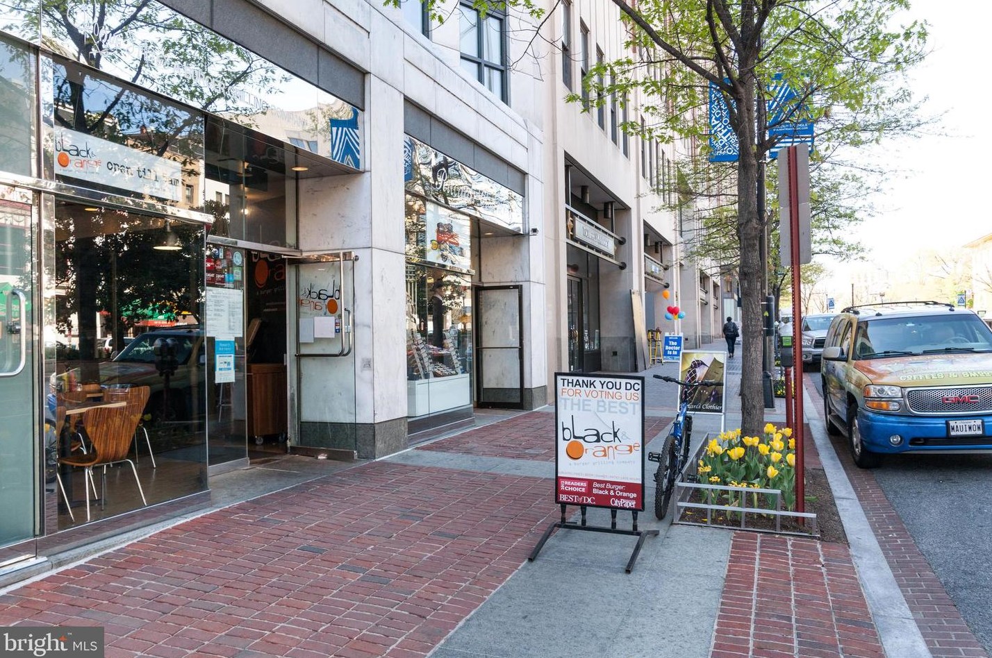 1760 Corcoran St, Washington DC  20009-2406 exterior