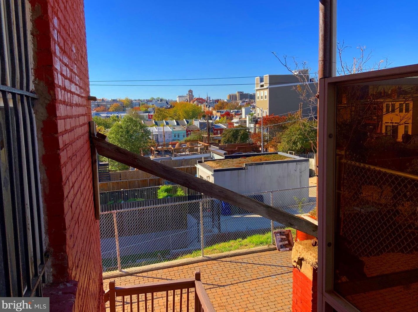 731 Euclid St, Washington DC 20009-4506 exterior