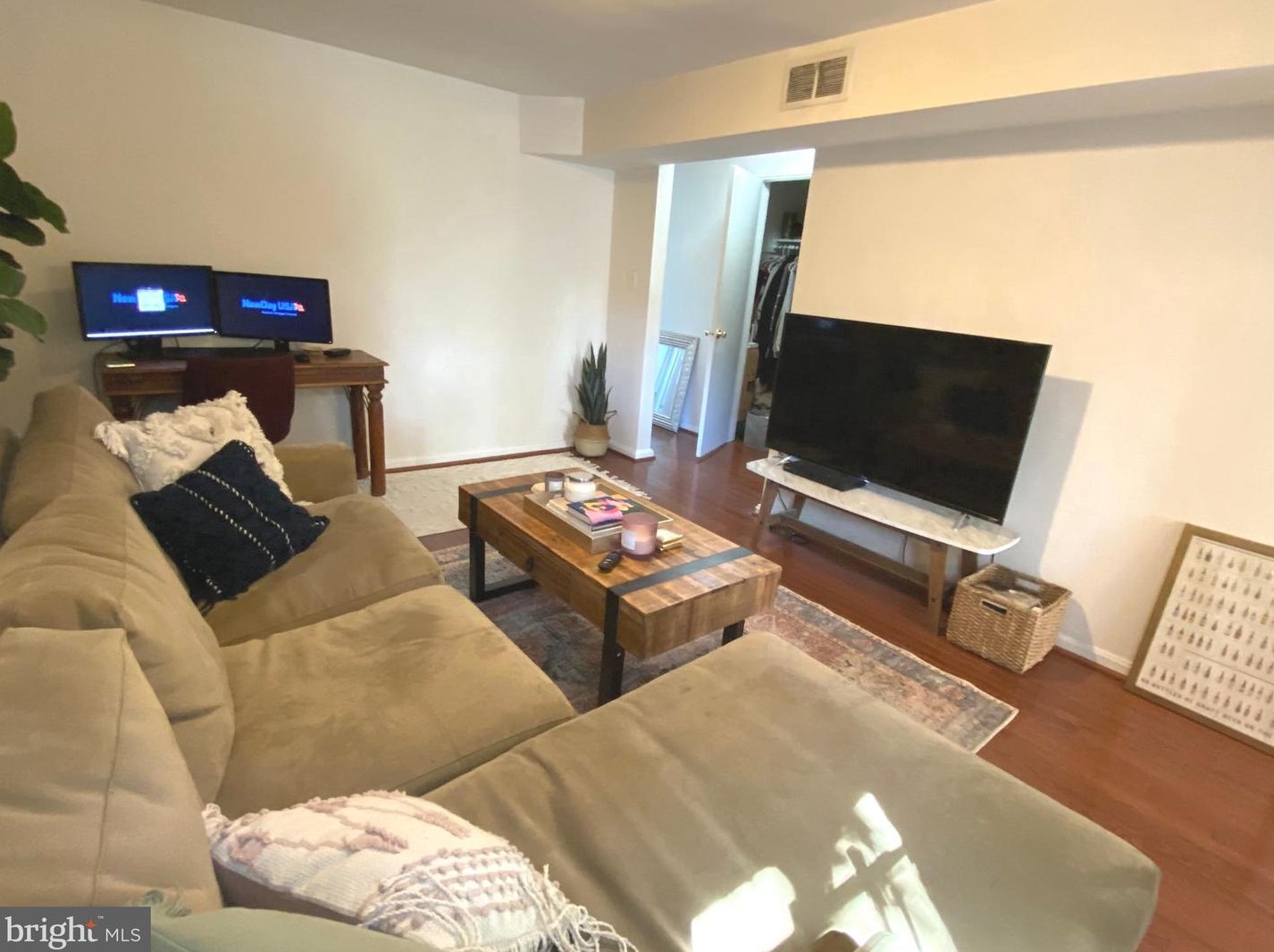 1456 Corcoran St Nw #3, Washington, DC 20009