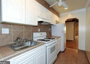 1809 18th St, Washington DC 20009-4614 exterior