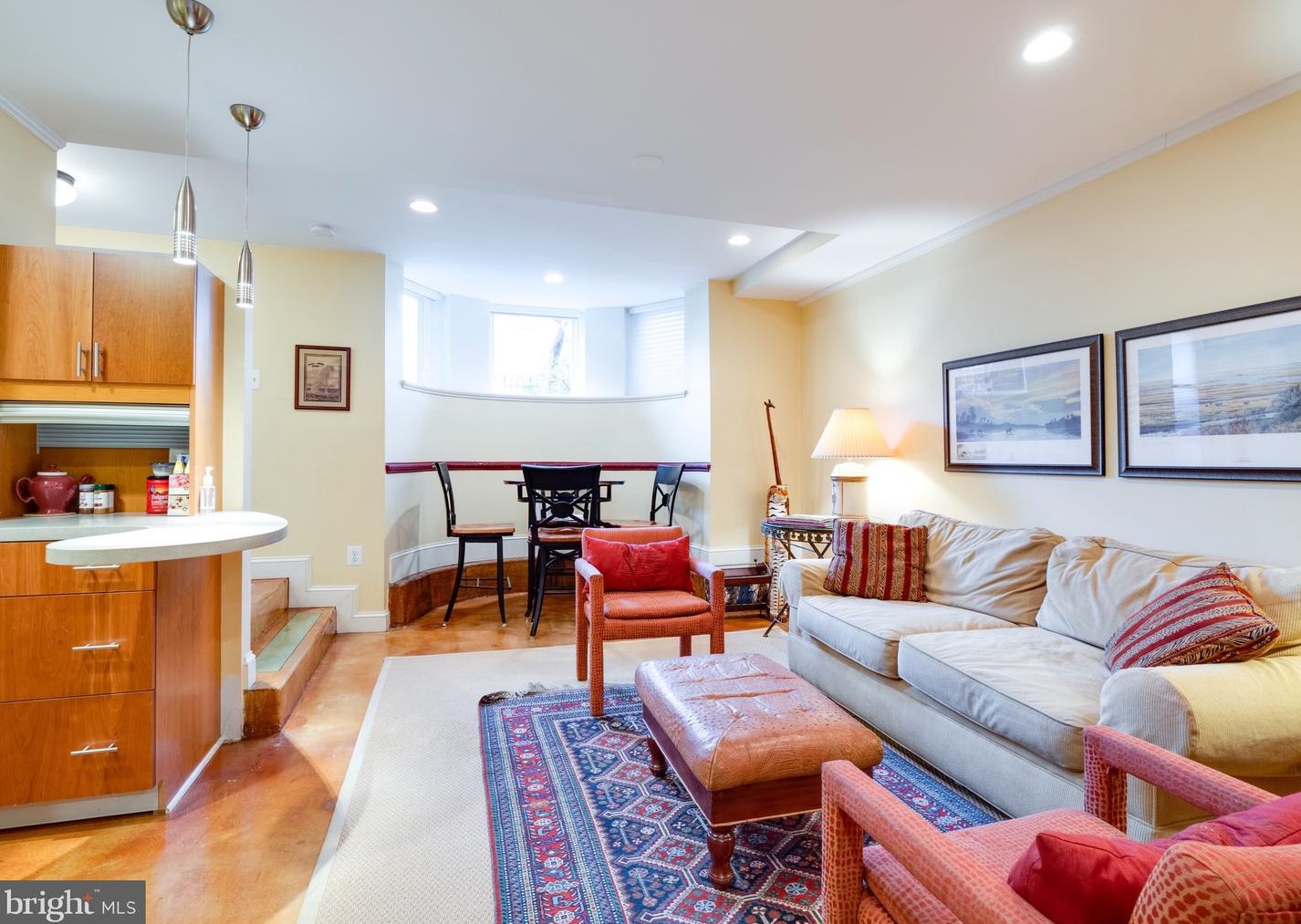 633 A St, Washington DC  20003-1224 exterior