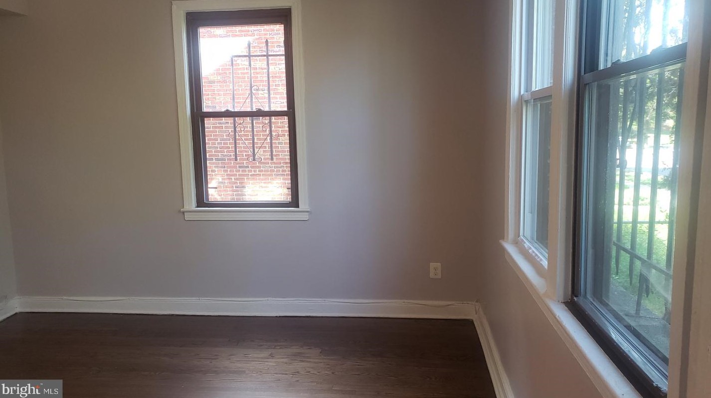 436 Mellon St Se #2, Washington, DC 20032