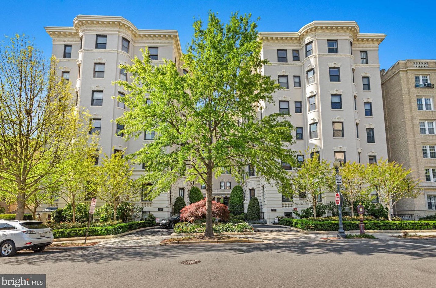 2153 California St, Washington DC  20008-1881 exterior