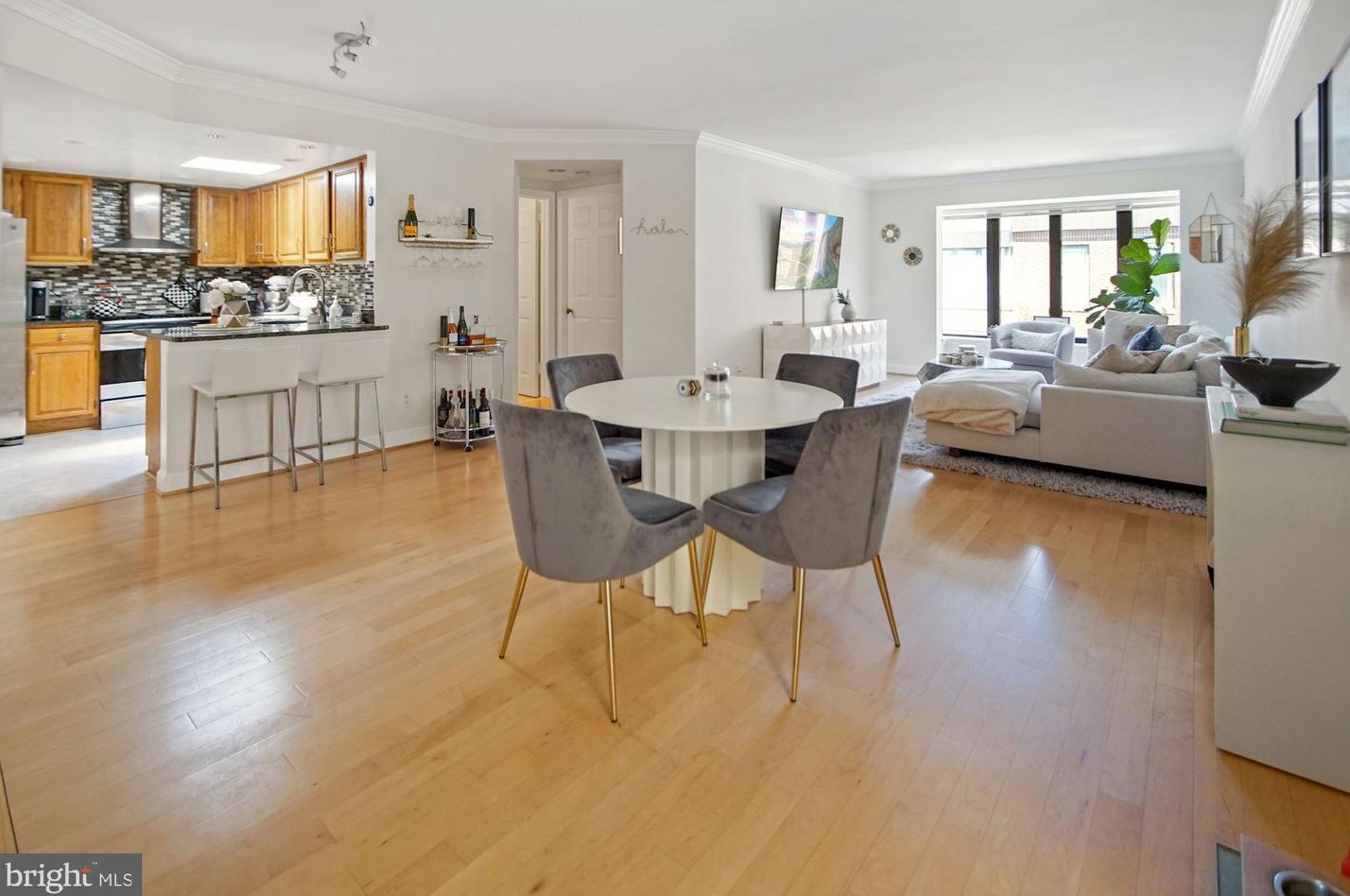 1080 Wisconsin Ave Nw Apt 3011, Washington, DC 20007