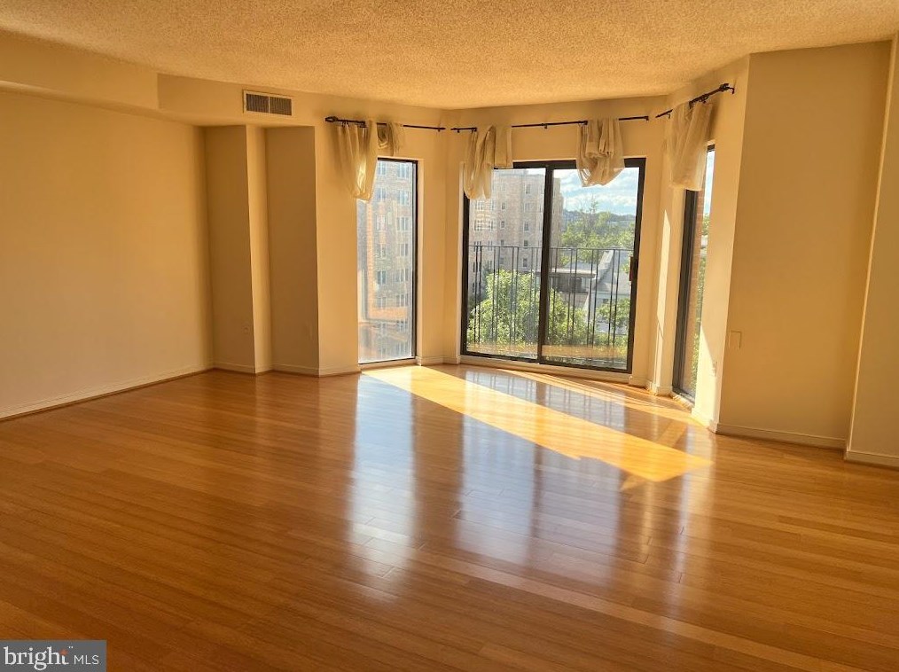 2012 Wyoming Ave Nw #601, Washington, DC 20009