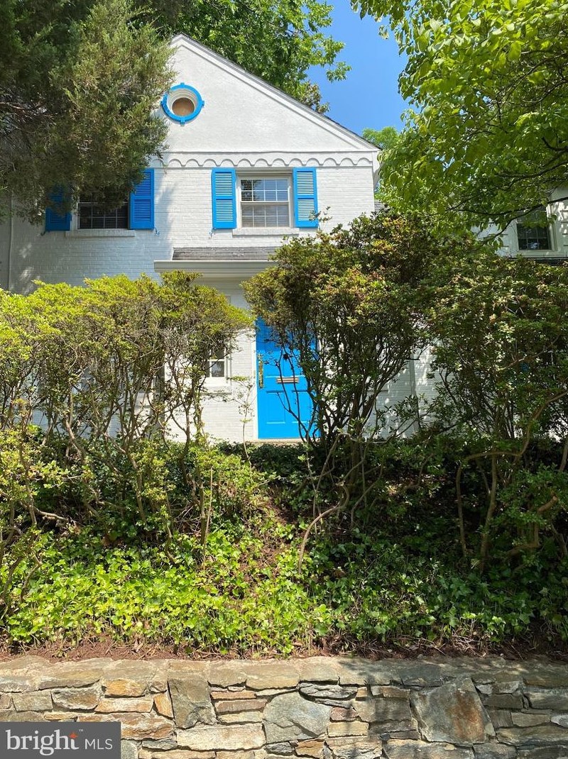 4207 45th St Nw, Washington, DC 20016