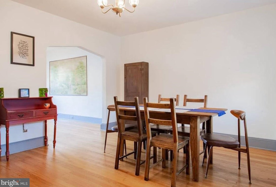 565 23rd Pl, Washington DC  20002-4815 exterior