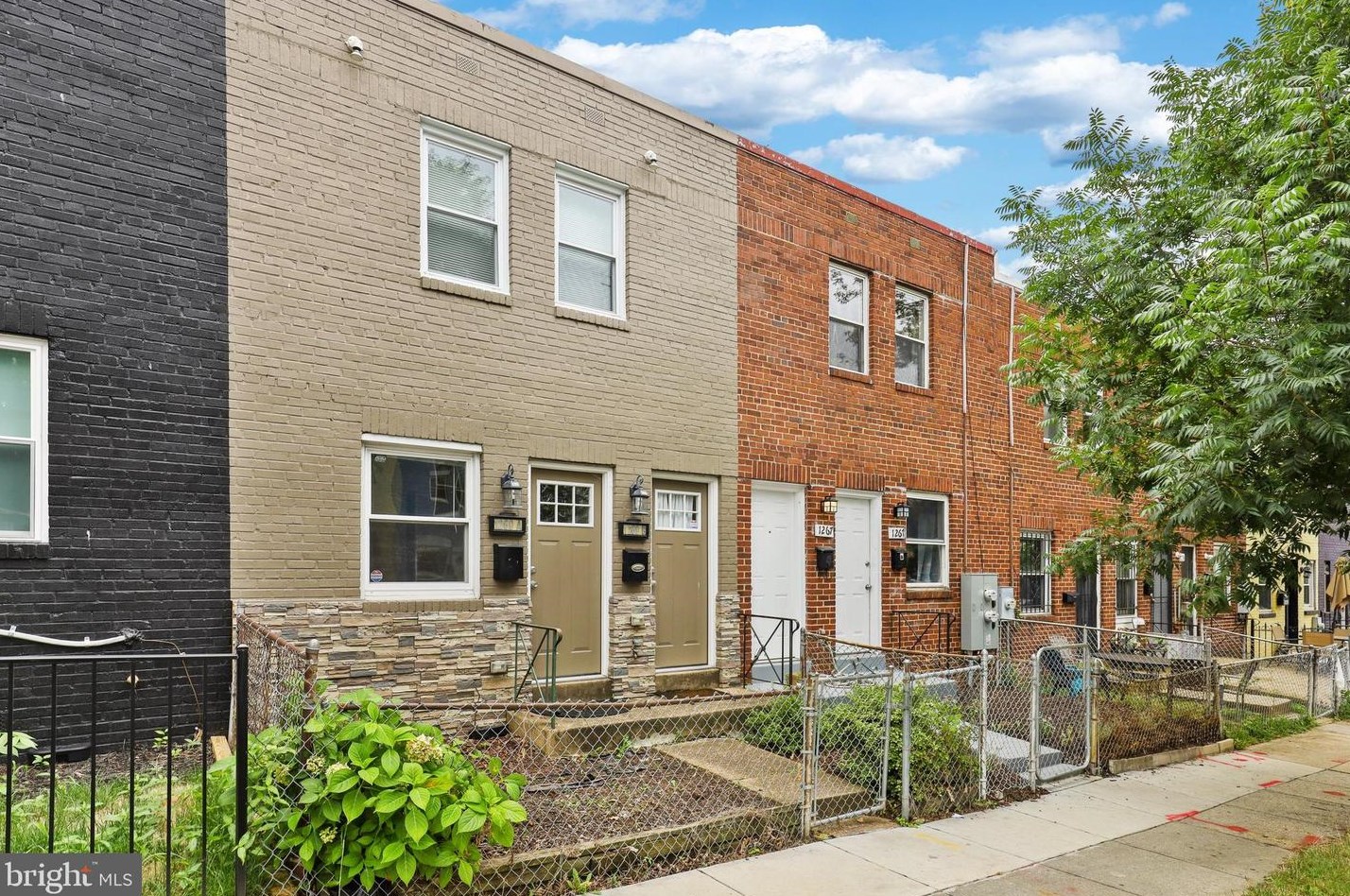 1269 16 St, Washington DC 20002-2555 exterior